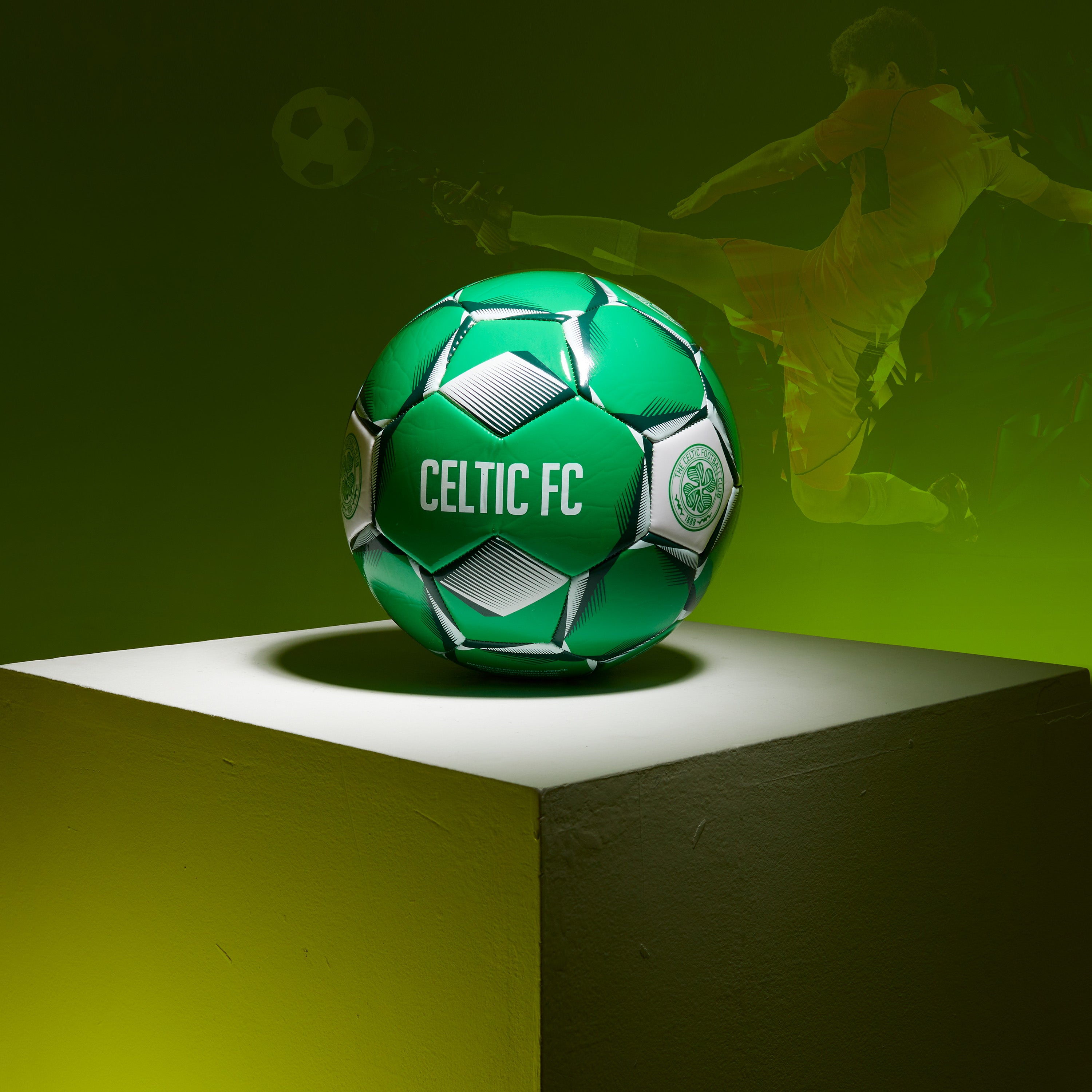 Celtic F.C. Football Soccer Ball for Adults & Teenagers - Size 3 - Get Trend